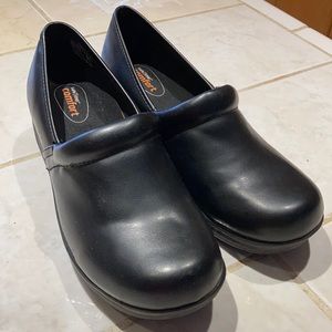 SafeTstep Black Shoes